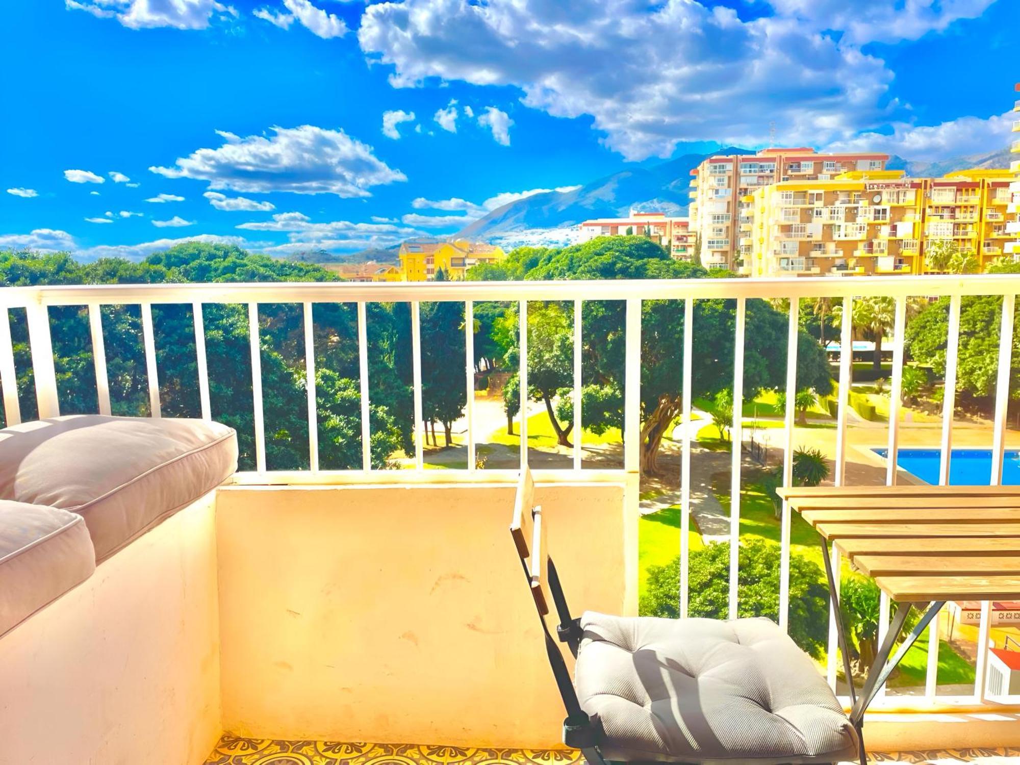 Luxury Suites Sunset Beach Benalmadena Exterior photo